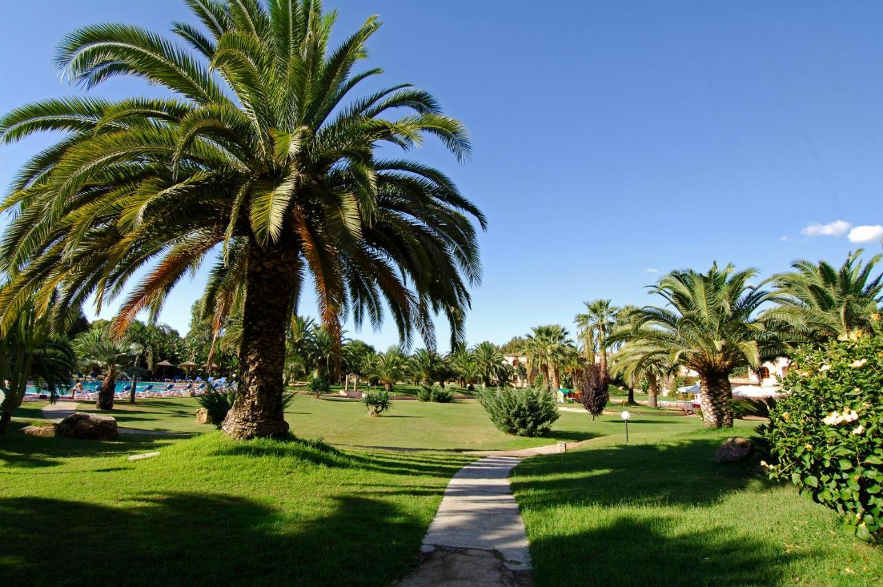Baia Delle Palme Beach Santa Margherita di Pula Bagian luar foto
