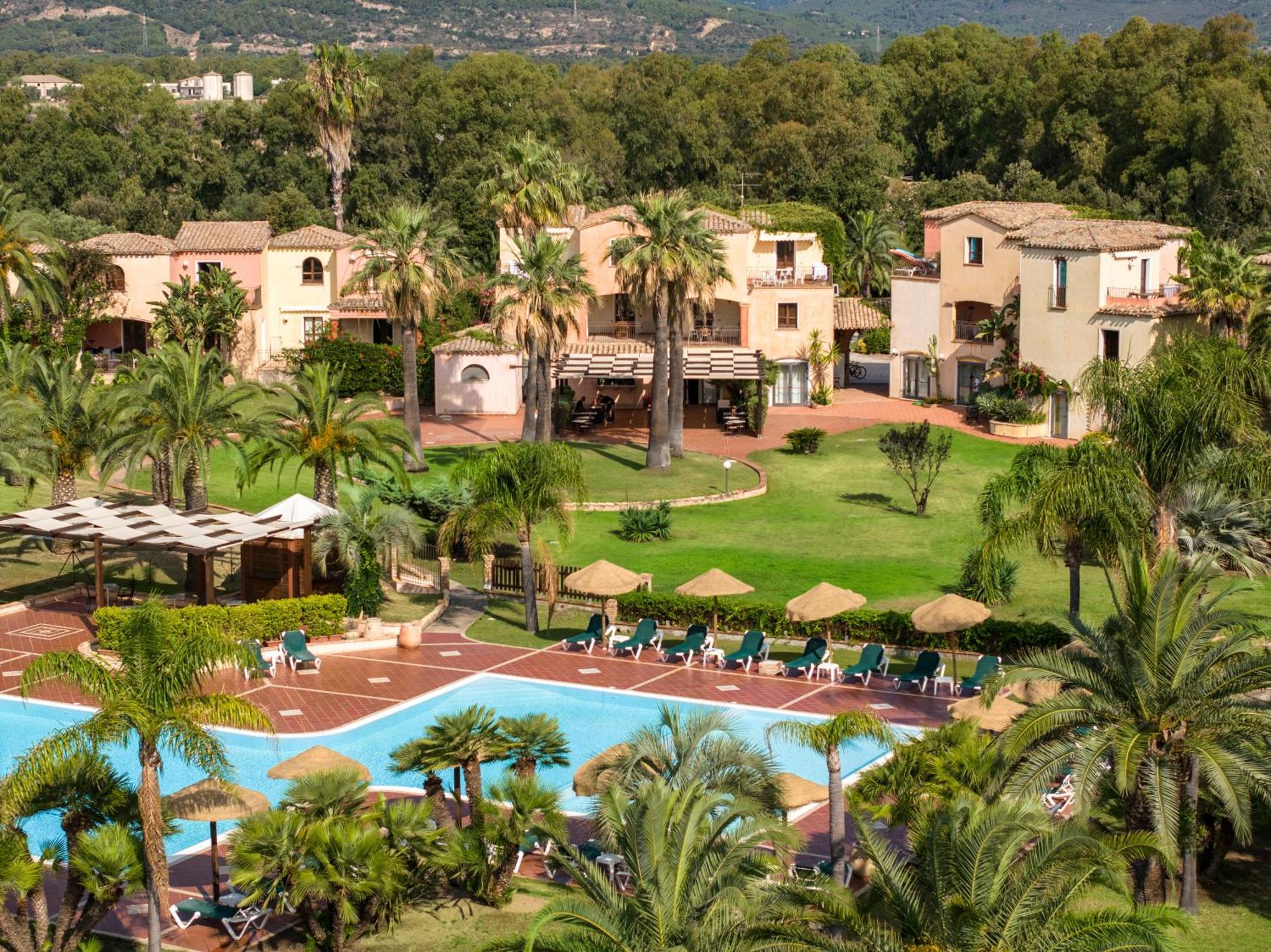 Baia Delle Palme Beach Santa Margherita di Pula Bagian luar foto